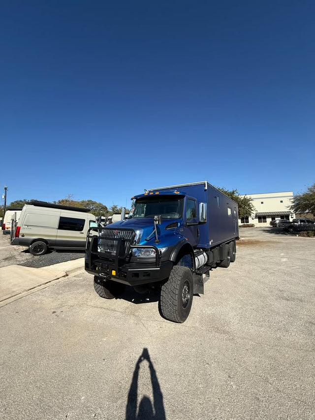 2022 International boondocker 6x6 custom rhino line of your choice — photo 3
