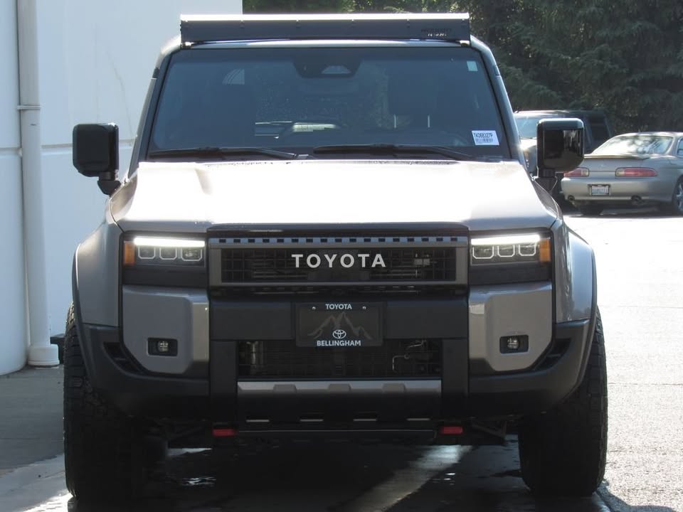 2027 Toyota Land Cruiser Base 1516 Miles in Bellingham, WA (photo 3) — photo 3