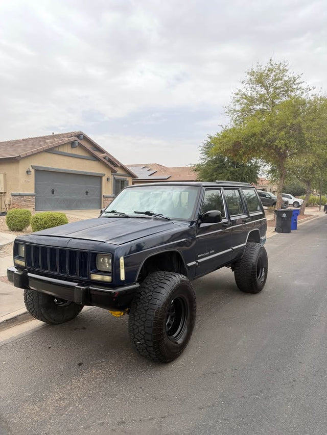 Jeep XJ — photo 2
