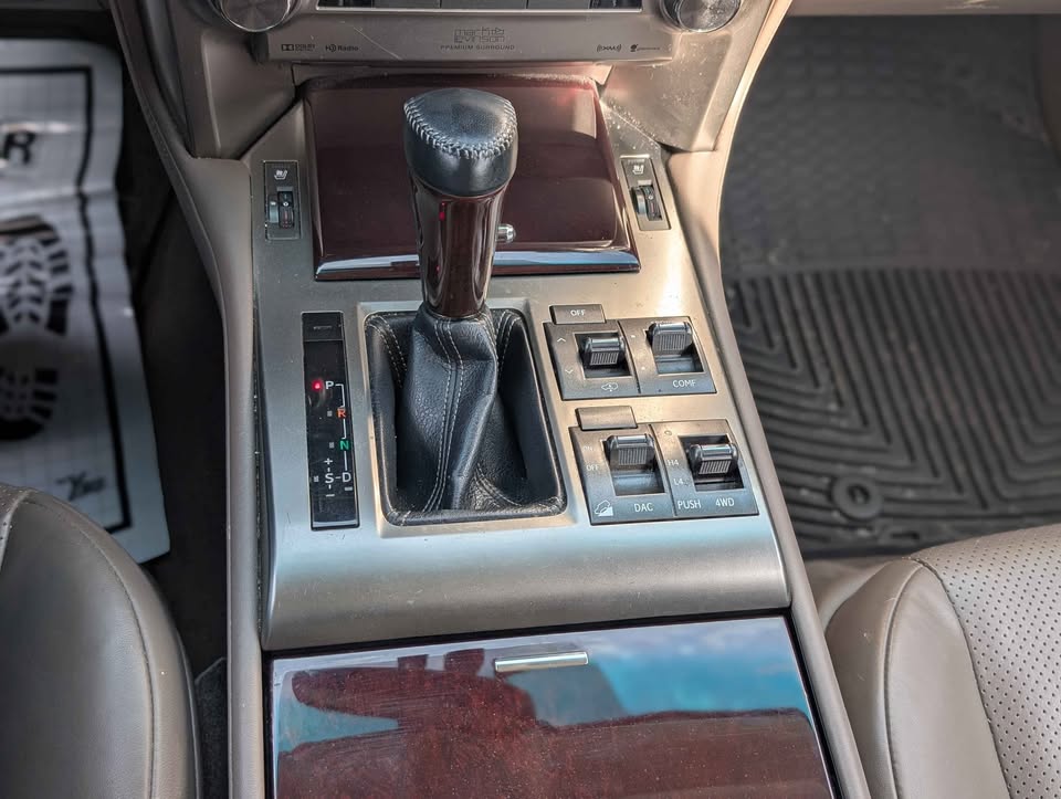 2017 Lexus GX · GX 460 Luxury Sport Utility 4D in Kyle, TX (photo 12)