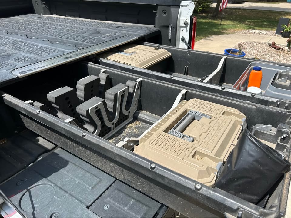 DECKED Truck Bed Storage System – GMC/Chevy 2500/3500 HD in Dripping Springs, TX (photo 2) — photo 2