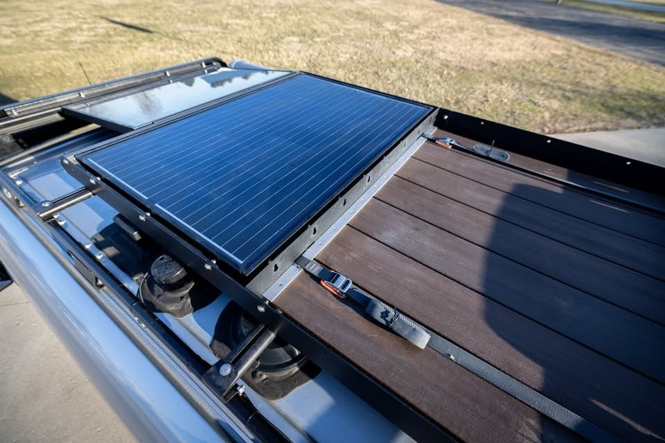 2021 Winnebago Revel 44e with victron/epoch battery system in Stevensville, MI (photo 11) — photo 11