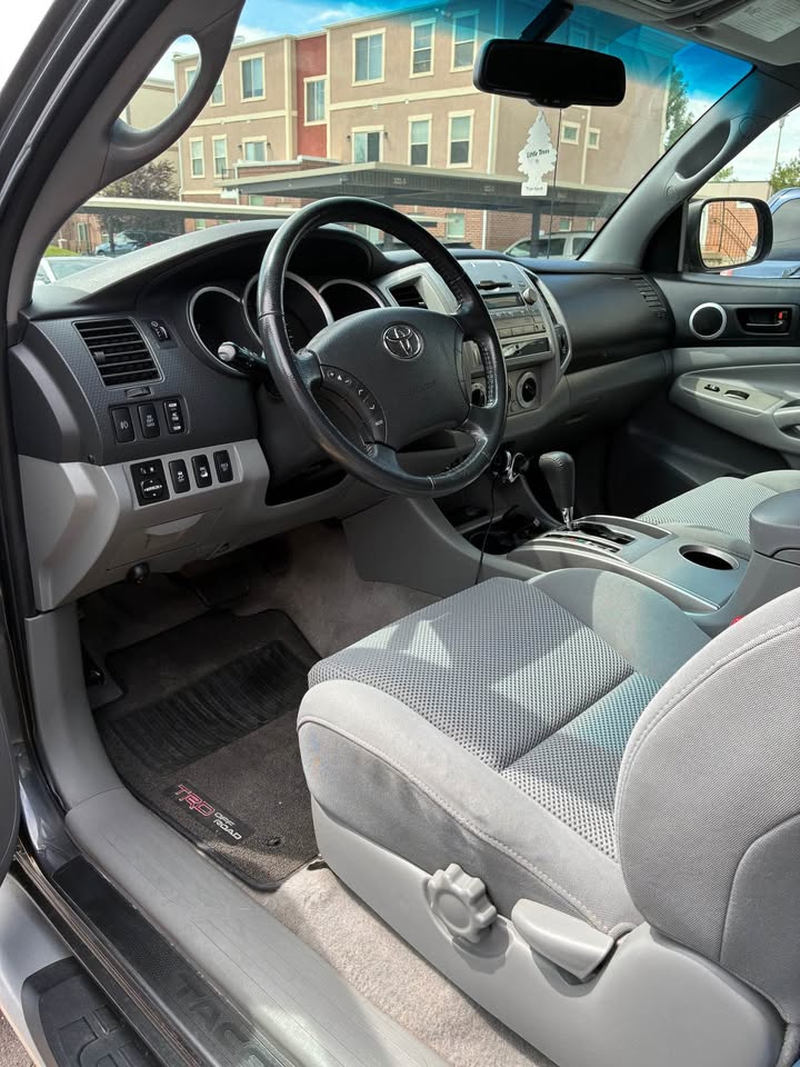 2010 Toyota Tacoma Access Cab · TRD Off-Road Pickup 4D 6 ft in Centerville, UT (photo 8) — photo 8