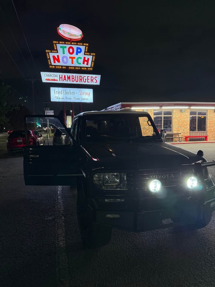 Dobinsons Bull Bar Toyota Land Cruiser 60 series in Austin, TX (photo 3) — photo 3