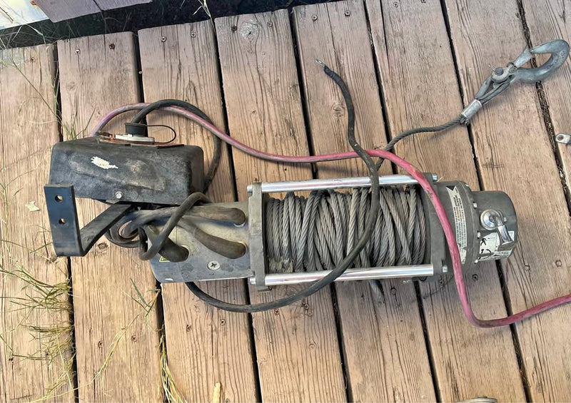 Warn 9800 lb winch in Tucson, AZ (photo 1) — photo 1