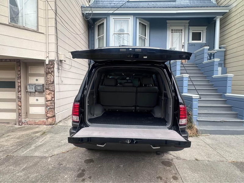 2006 Lexus LX · LX 470 Sport Utility 4D in San Francisco, CA (photo 5) — photo 5