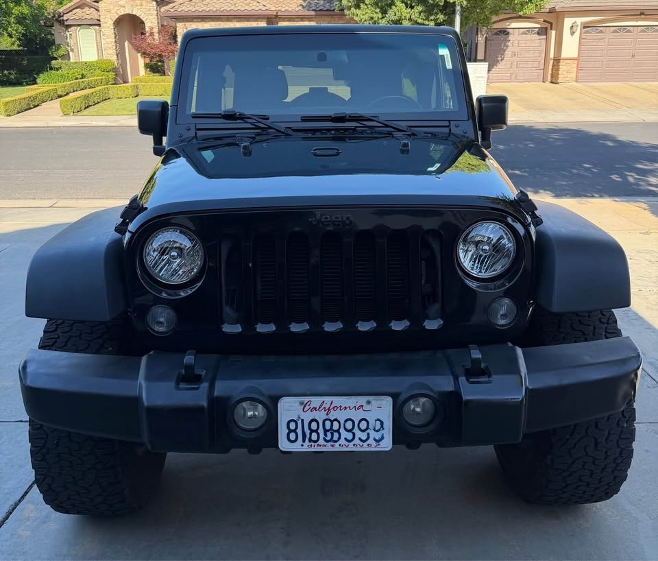 2015 Jeep Wrangler Unlimited · Sport SUV 4D in Clovis, CA (photo 10) — photo 10