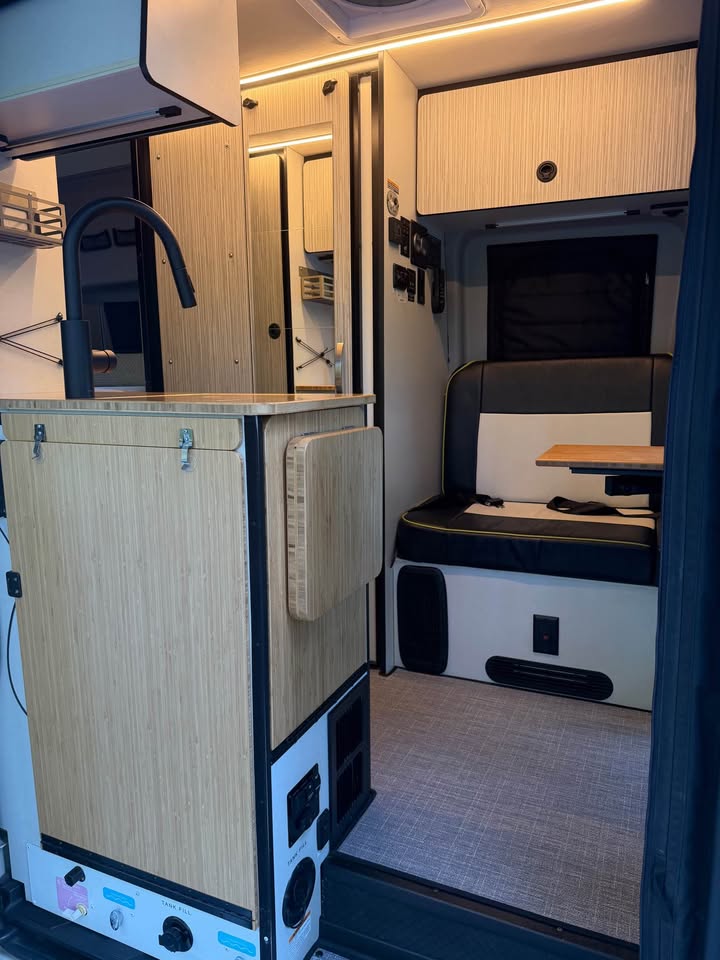 2020 Winnebago revel in Snoqualmie, WA (photo 11) — photo 11
