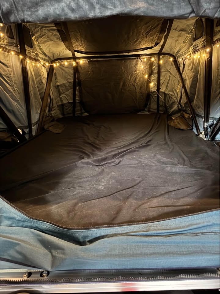 Roof Top Tent (photo 3) — photo 3