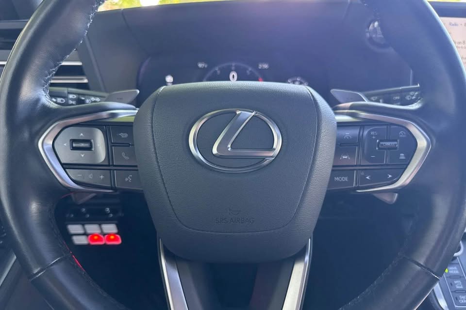2024 Lexus GX · 550 Overtail+ (photo 5) — photo 5