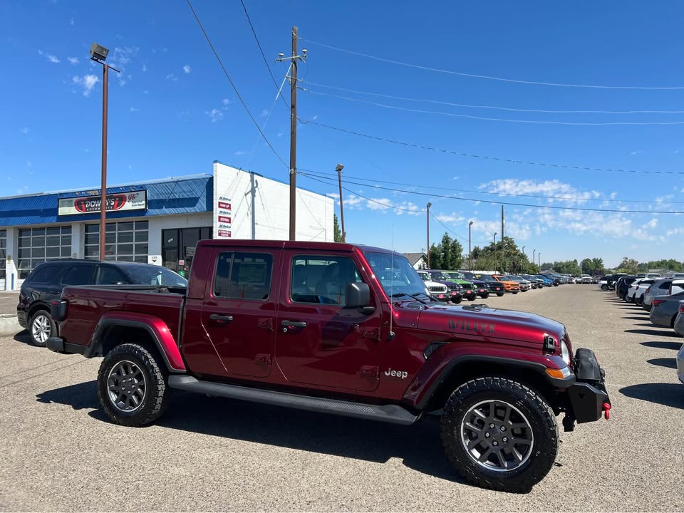 2021 Jeep Gladiator · Overland Pickup 4D 5 ft in Ontario, OR (photo 4)
