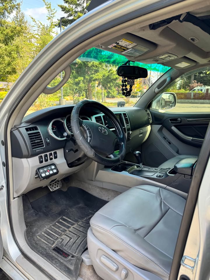 2005 Toyota 4Runner · Limited Sport Utility 4D in Edmonds, WA (photo 7) — photo 7