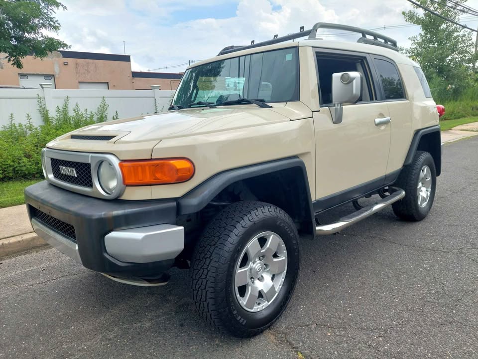 2008 Toyota FJ Cruiser · Sport Utility Beautiful Shape in Edison, NJ (photo 2) — photo 2