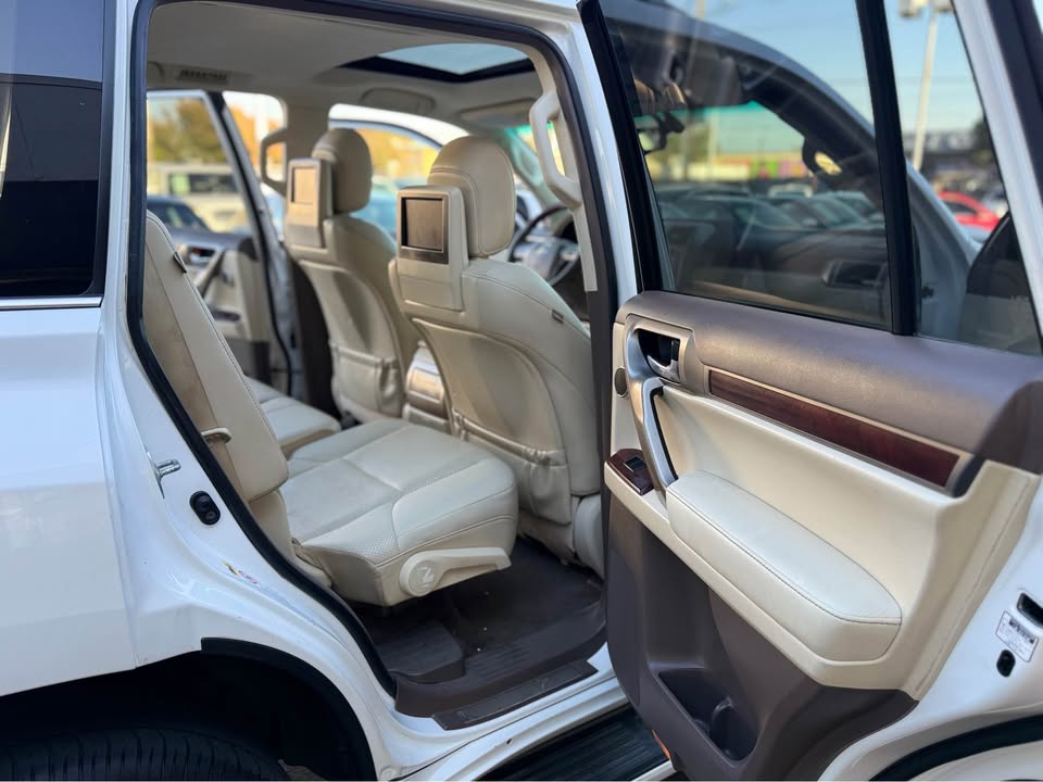 2010 Lexus GX · GX 460 Sport Utility 4D in Sacramento, CA (photo 8) — photo 8