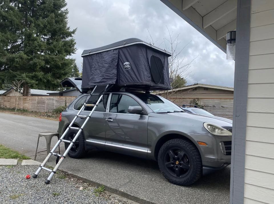 Cascadia Vehicle Tents (CVT) St. Helens Rooftop Tent — NEW IN BOX (photo 5) — photo 5