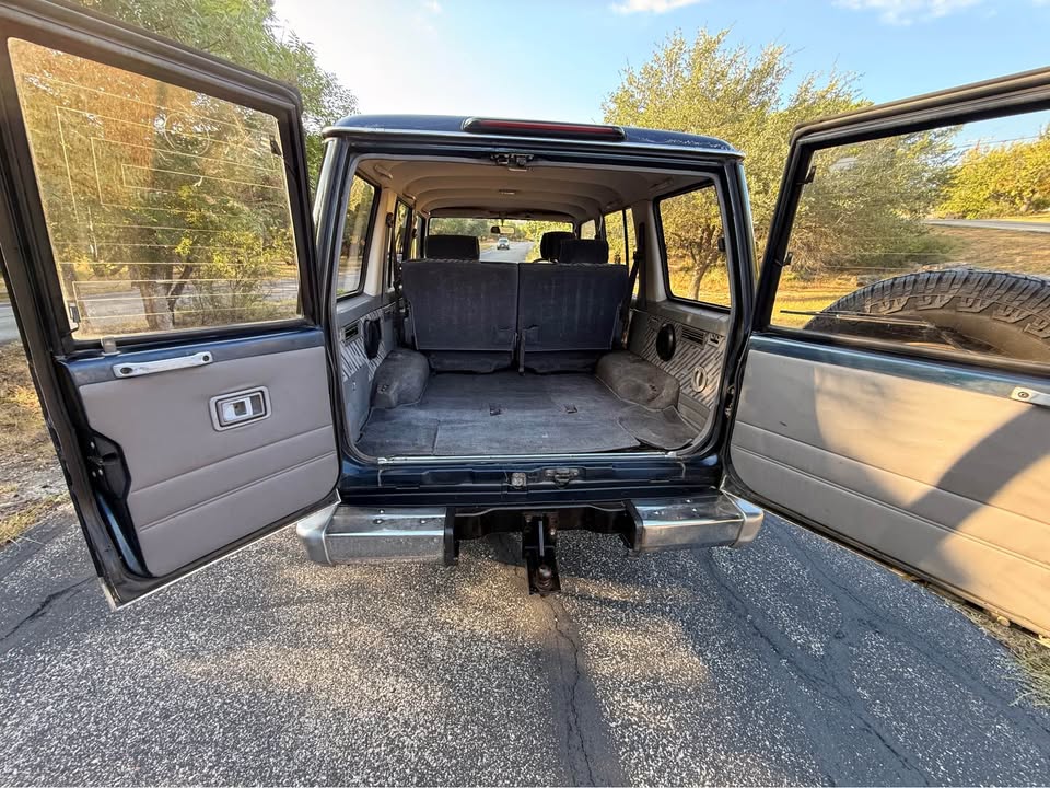 1994 Toyota Landcruiser · Prado SX Wide 3.0 Turbo-Diesel in Spicewood, TX (photo 3) — photo 3
