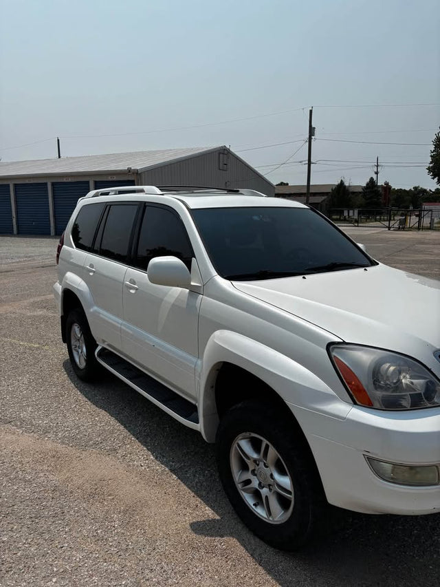 2004 Lexus GX · GX 470 Sport Utility 4D — photo 3