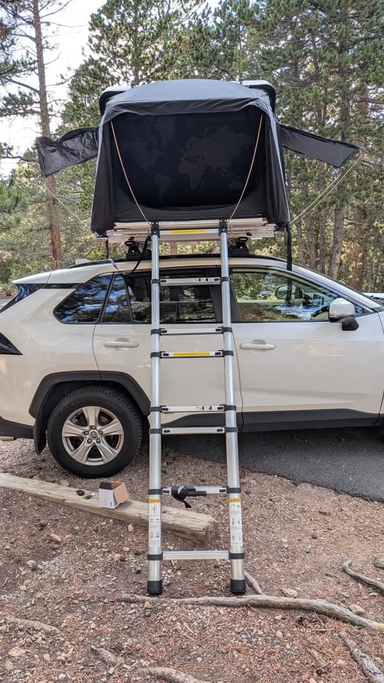 iKamper Skycamp DLX Mini Hardshell Rooftop Tent – Excellent Condition in Denver, CO (photo 7) — photo 7