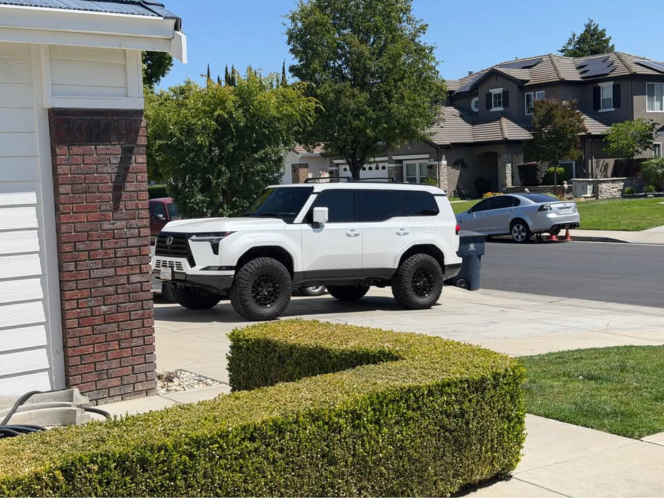 2026 Lexus GX · 550 in Tracy, CA (photo 10) — photo 10