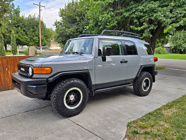 2013 Toyota FJ Cruiser in Smithfield, UT (photo 1)