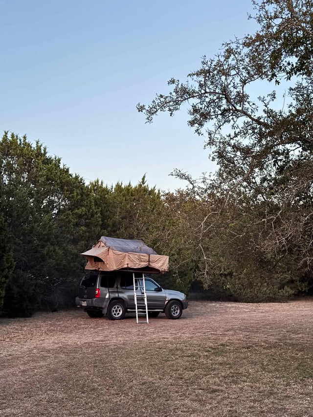 Smittybilt rooftop tent — photo 2