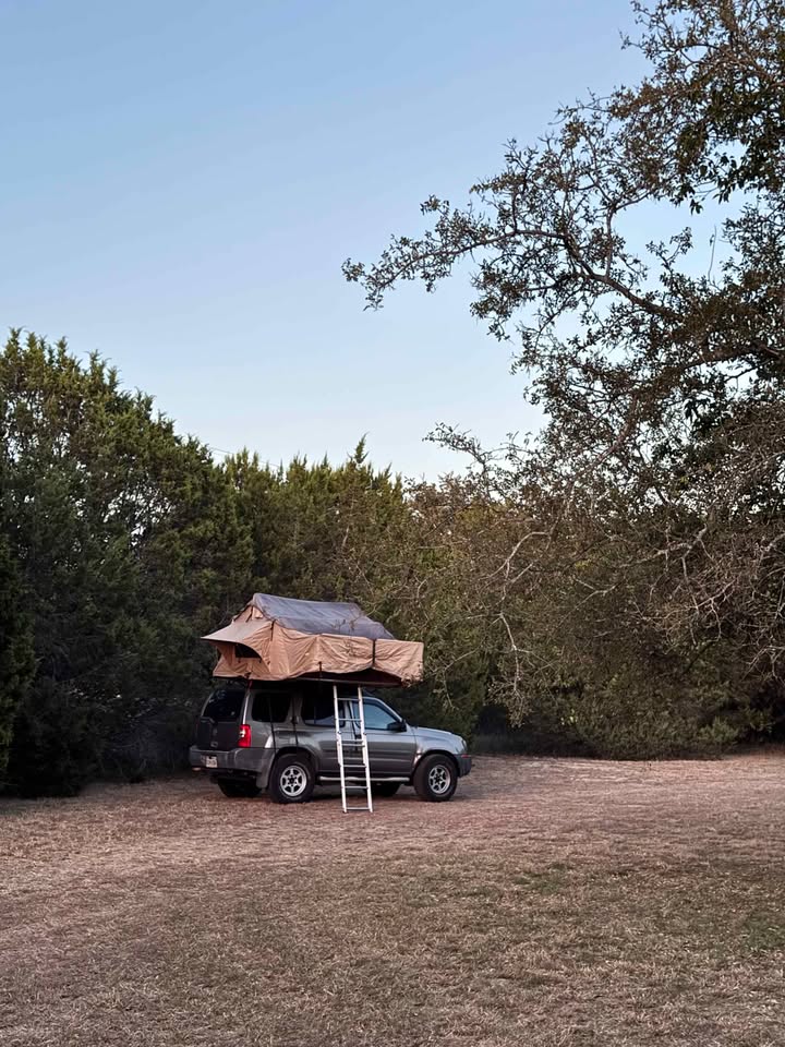 Smittybilt rooftop tent in Georgetown, TX (photo 2) — photo 2