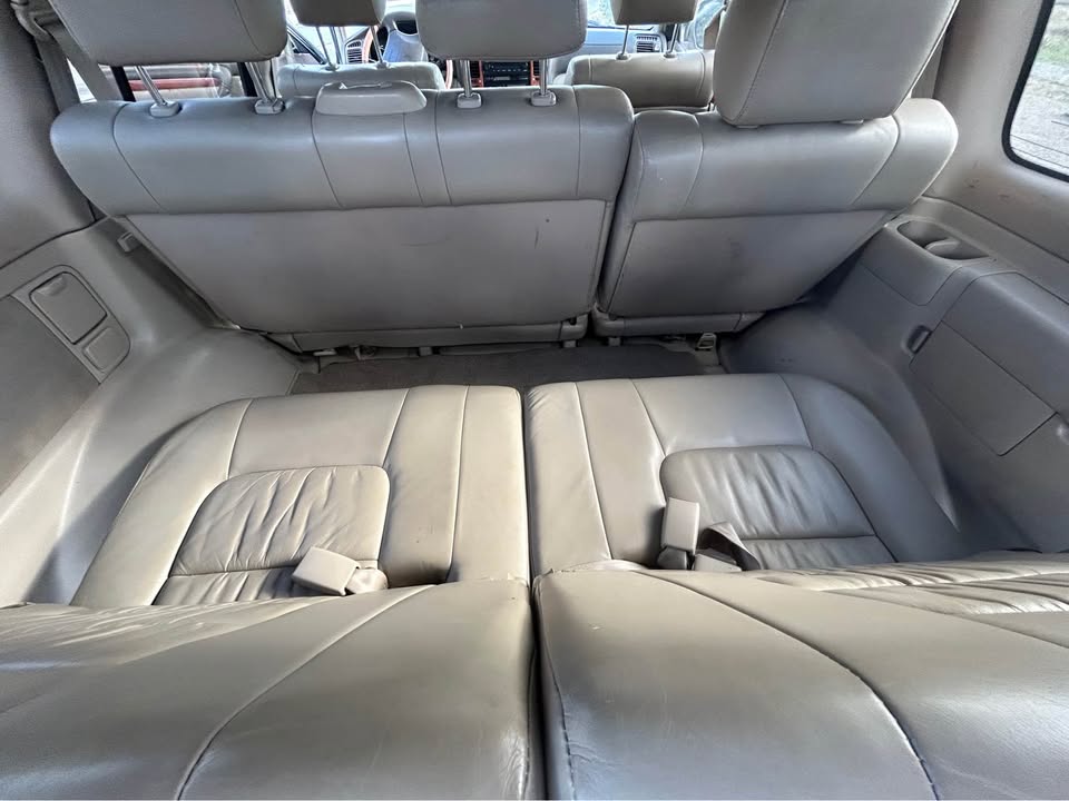 2000 Lexus LX · LX 470 Sport Utility 4D in Park City, UT (photo 9) — photo 9
