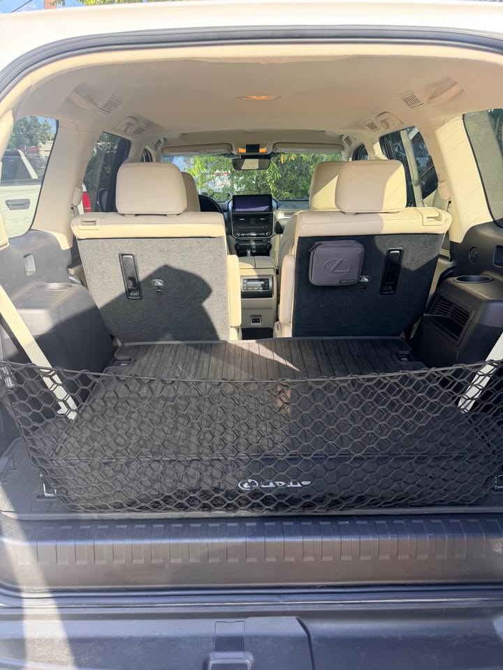 2022 Lexus GX · GX 460 Luxury Sport Utility 4D in Austin, TX (photo 8) — photo 8