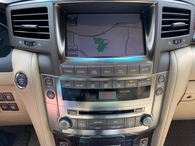 2011 Lexus LX 570 in Castle Rock, CO (photo 7) — photo 7