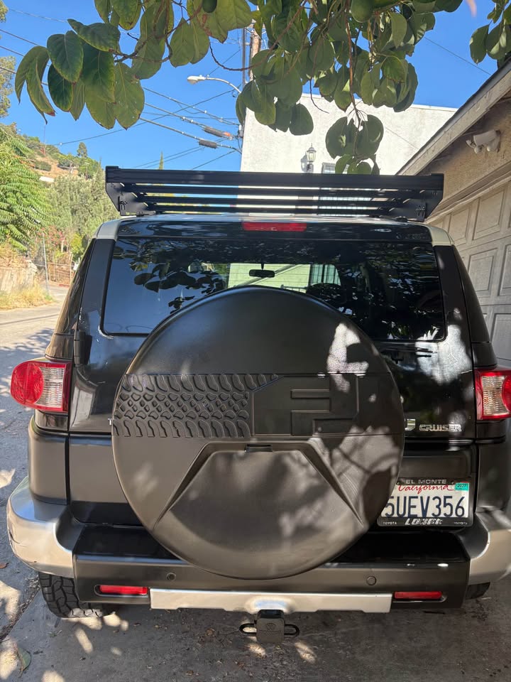 2007 Toyota FJ Cruiser in Los Angeles, CA (photo 4) — photo 4