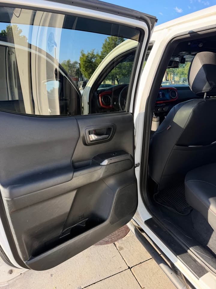 2017 Toyota Tacoma Double Cab · TRD Off-Road Pickup 4D 5 ft in Draper, UT (photo 11) — photo 11