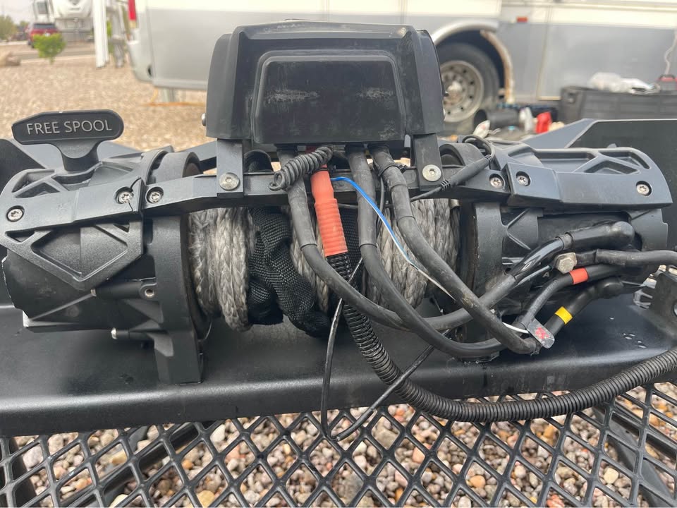 Smittybilt XRC Gen3 9500 Synthetic Winch + 3-Piece Jeep JK/JKU Front Bumper – in Toquerville, UT (photo 8) — photo 8