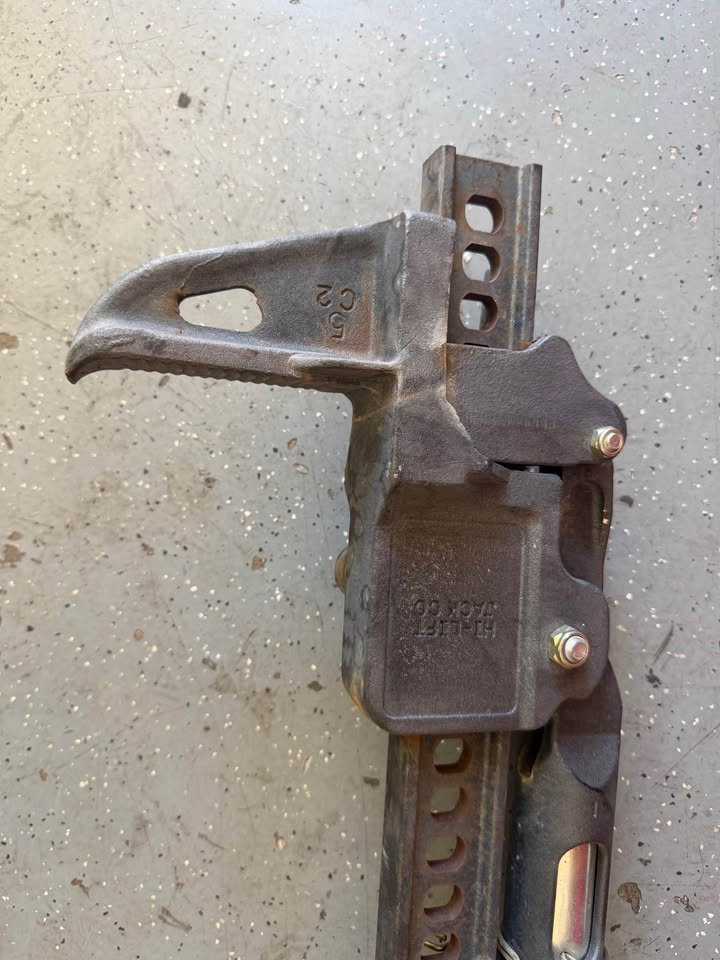 Hi Lift Jack in Gilbert, AZ (photo 2) — photo 2