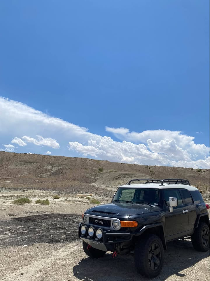 2008 Toyota FJ cruiser in Park City, UT (photo 4) — photo 4