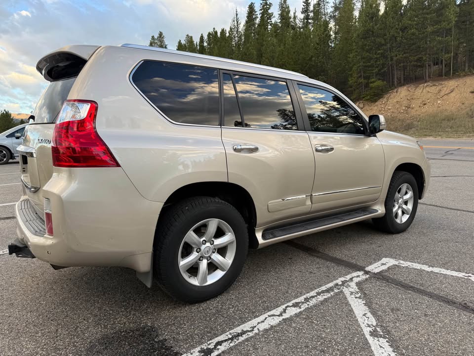 2010 Lexus GX · GX 460 Premium Sport Utility 4D in Breckenridge, CO (photo 3) — photo 3