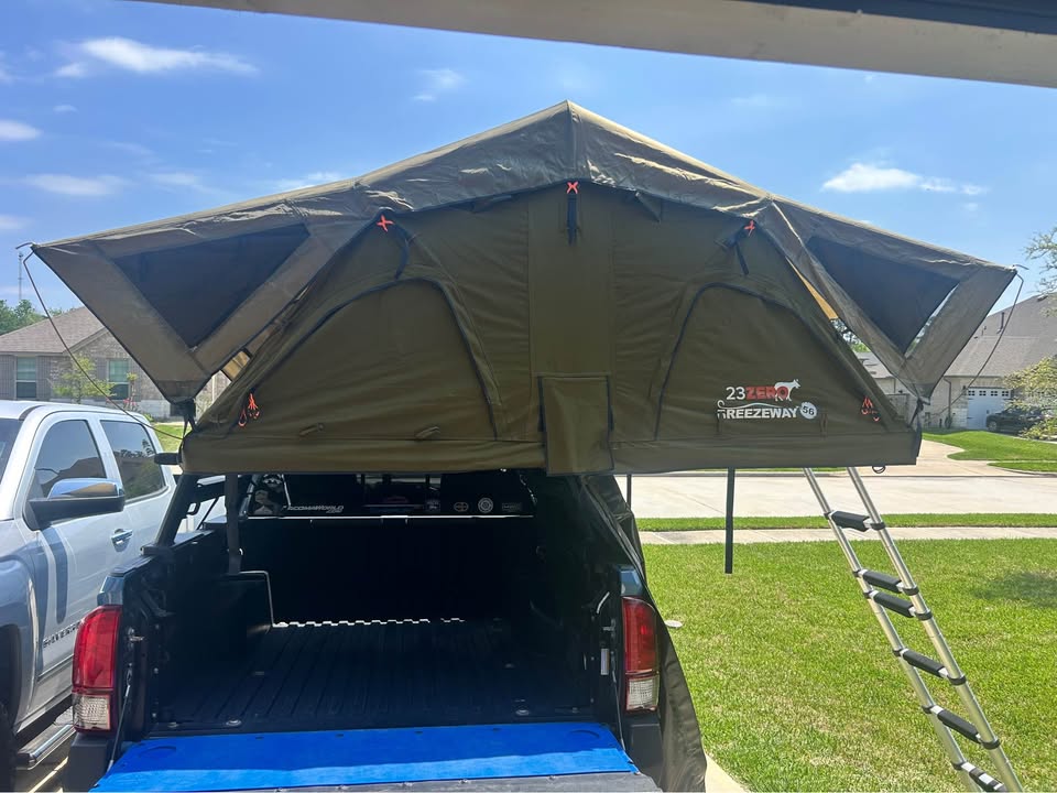 23zero Breezeway 56 and Yakima Outpost HD rack currently setup for a 3rd gen Tac (photo 3) — photo 3