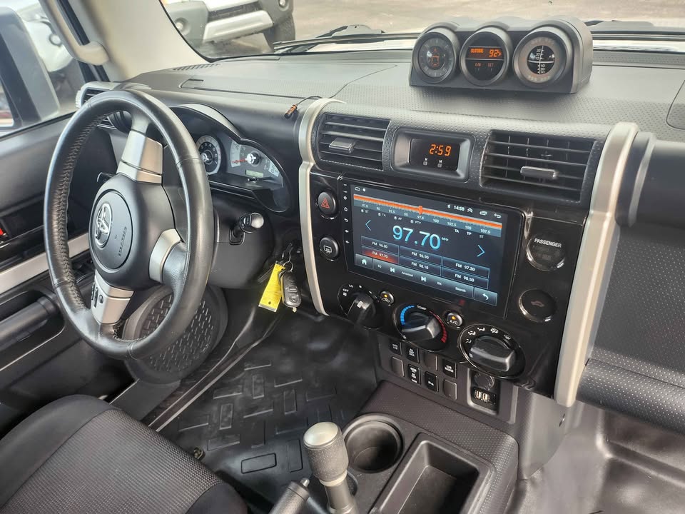 2007 Toyota FJ Cruiser in Albuquerque, NM (photo 8)