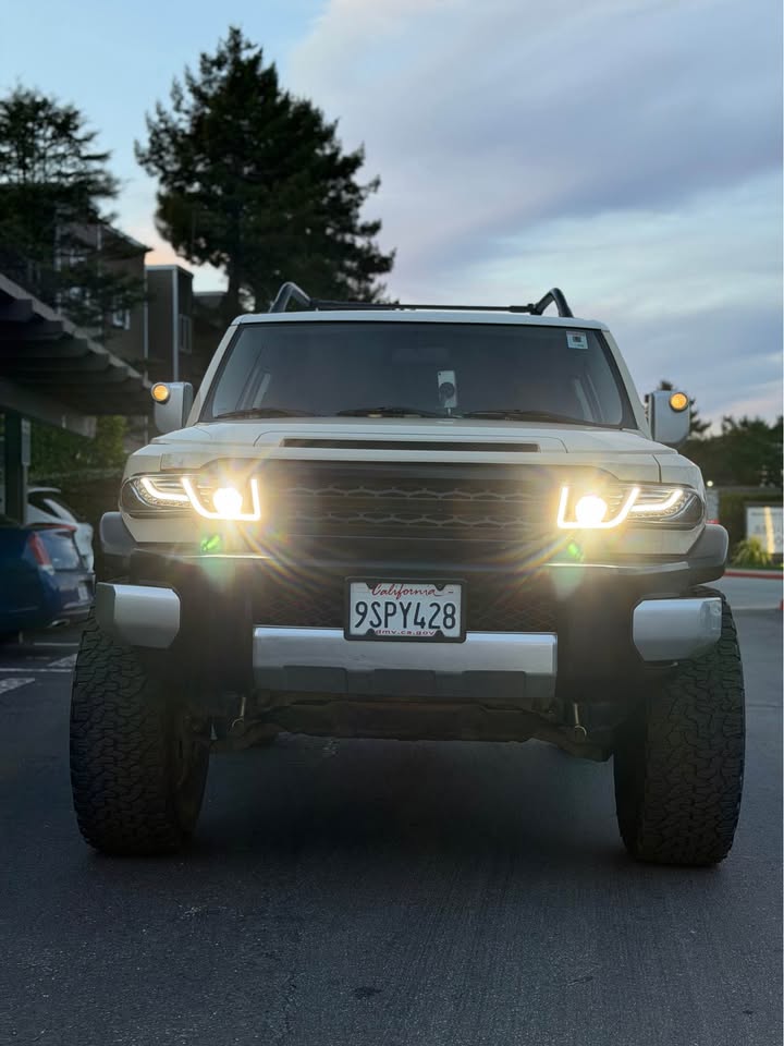 2008 Toyota FJ Cruiser · Sport Utility 2D in South San Francisco, CA (photo 3) — photo 3