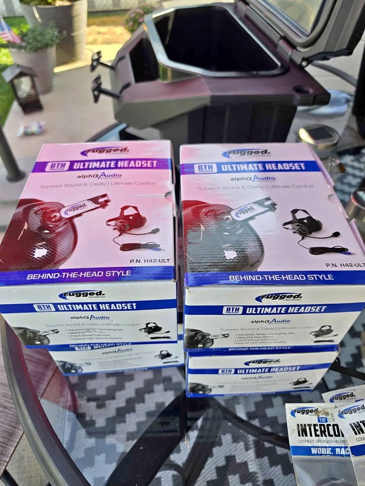 Rugged Radios 4 headsets and 4 cables BTH Ultimate Headset H42-ULT with Intercom Cables and CB in Yakima, WA (photo 1) — photo 1