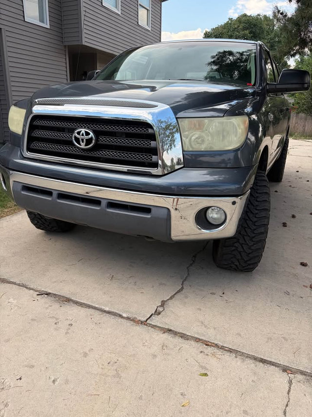2007 Toyota Tundra CrewMax · SR5 Pickup 4D 5 1/2 ft — photo 2