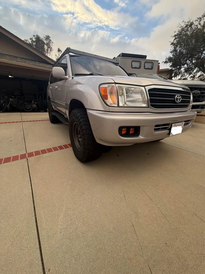 2000 Toyota Landcruiser in Carlsbad, CA (photo 4) — photo 4