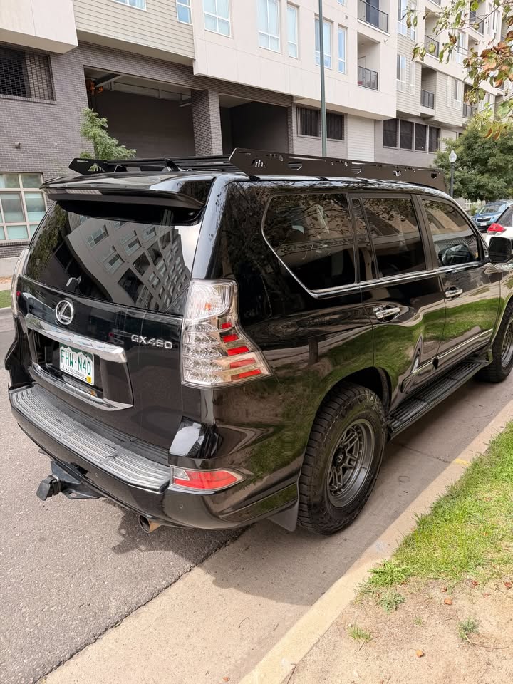 2014 Lexus GX460 in Denver, CO (photo 5) — photo 5