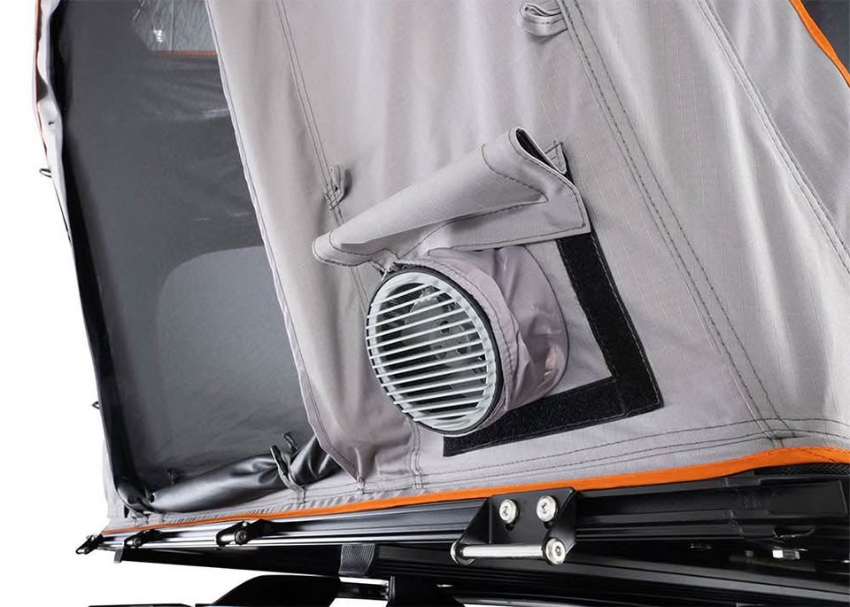 Roofnest FALCON EVO 3 Hard Shell Rooftop Tent (photo 8) — photo 8