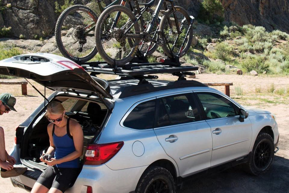 Yakima Roof Rack - LockNLoad Platform Roof Cargo Basket in Longmont, CO (photo 4) — photo 4