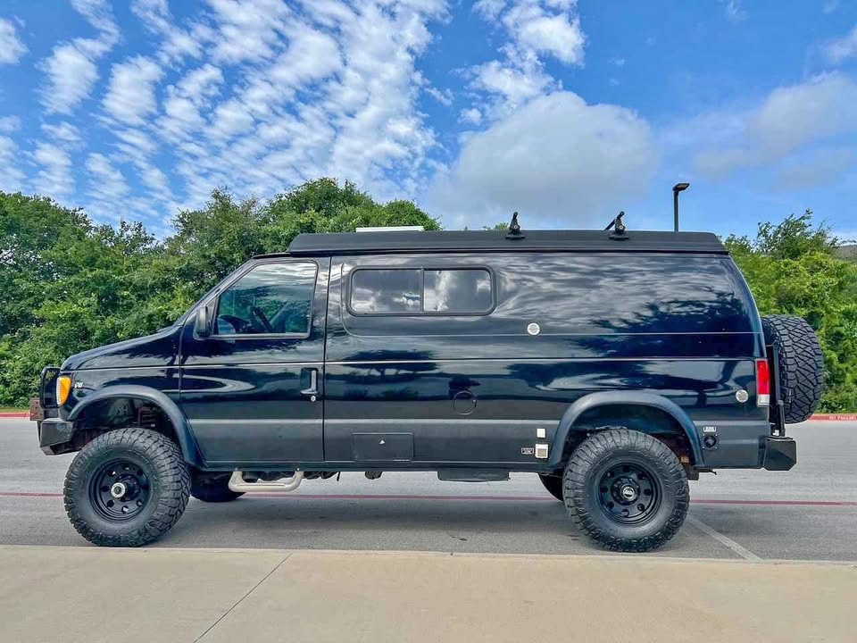 1999 Sportsmobile Ford E350, 4x4 (photo 1)