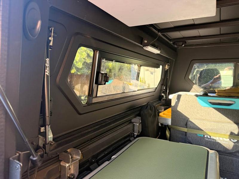 Alu-Cab Contour Cap for Jeep Gladiator in Bainbridge Island, WA (photo 3) — photo 3