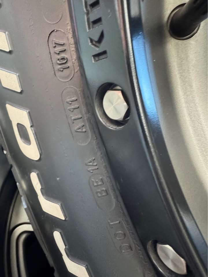 Jeep wheels/ tires in Caldwell, ID (photo 8)