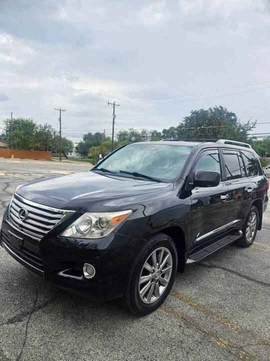 2010 Lexus LX · LX 570 Sport Utility 4D — photo 3