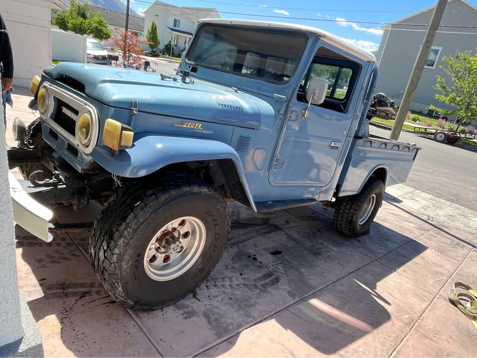 1977 fj45 toyota Land Cruiser in Provo, UT (photo 10) — photo 10