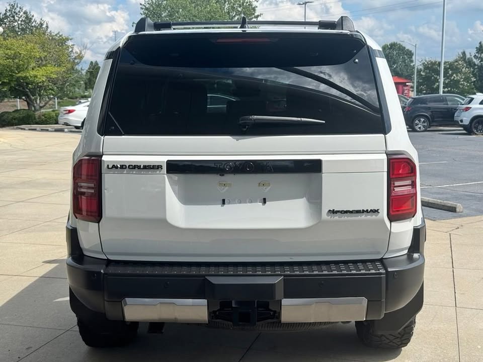 2025 Toyota land cruiser premium in Hickory, NC (photo 5) — photo 5